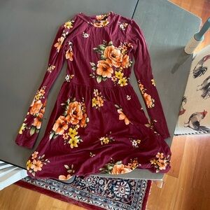 Forever 21 Burgundy Floral Long Sleeve Dress